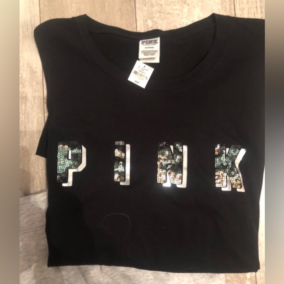 vs pink rare set make sure you read below 👇final markdown ❌ - Picture 4 of 9